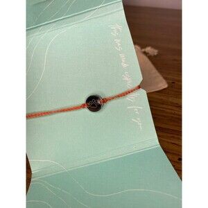 NWT Pura Vida Paw Print Bracelet